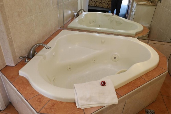 Lambert Inn image 15